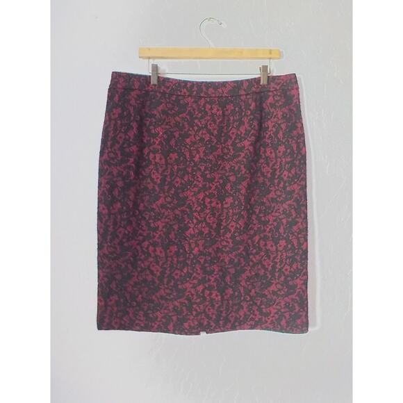 Michael Kors Red with Black Lace Pencil Skirt Classic Women size XL Stretch Zip - Picture 11 of 11